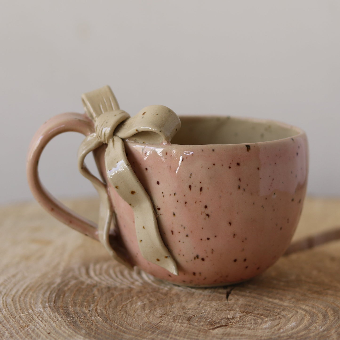 Rosa kop med sløjfe