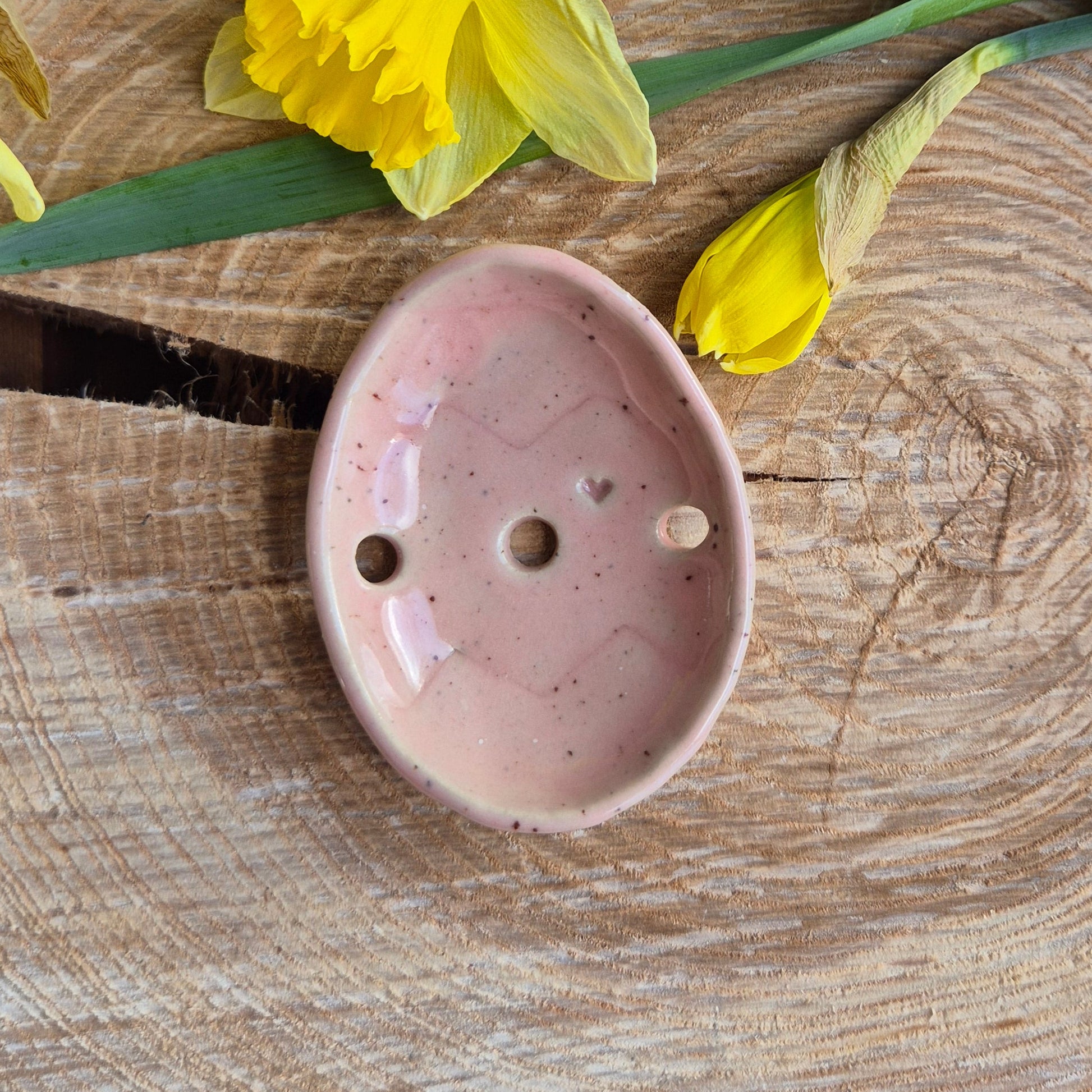 Påskeskål rosa farvet påskeæg