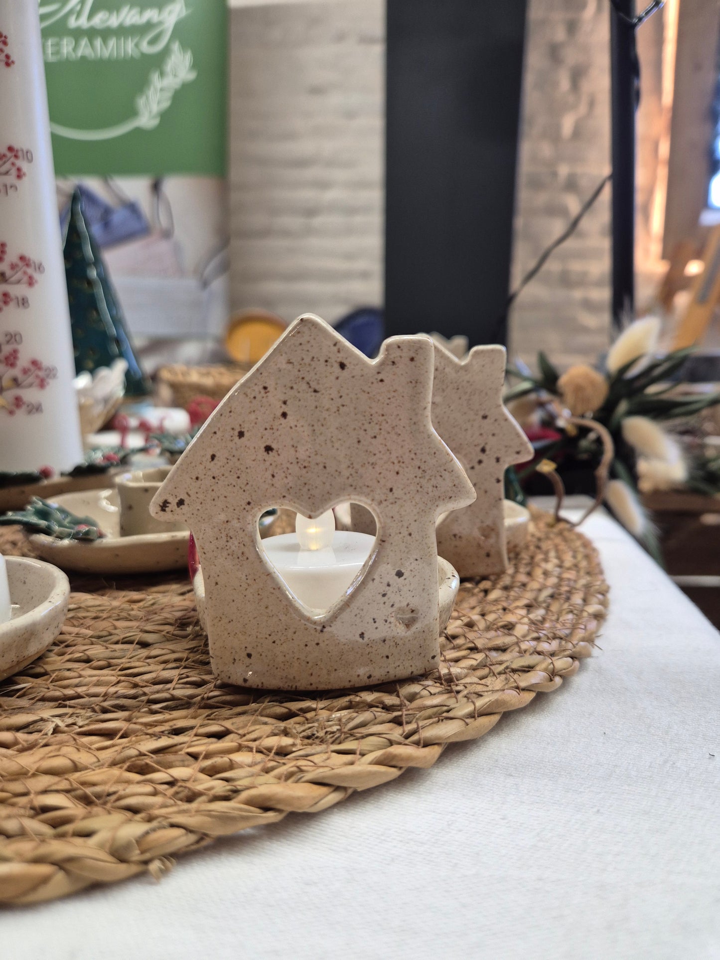 Fyrfad stage, julehus